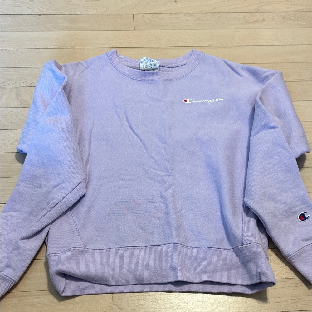 Champion Women's Lavender Crew Neck Sweater